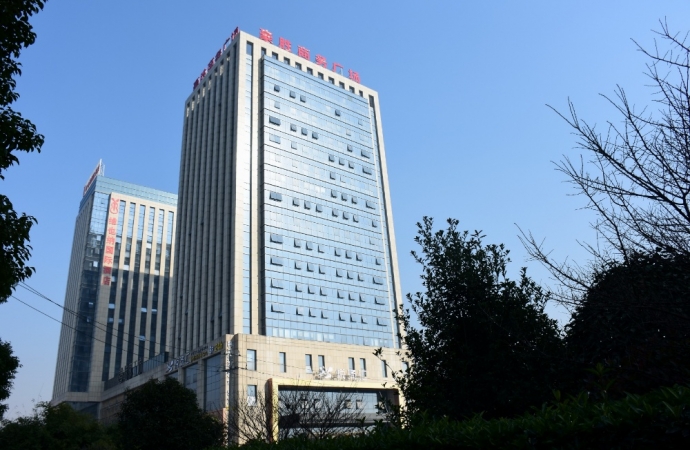 豪勝商務廣場幕墻